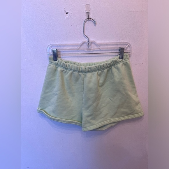 TNA Green Athletic Shorts Elastic Waistband Relaxed Fit - Picture 2 of 5